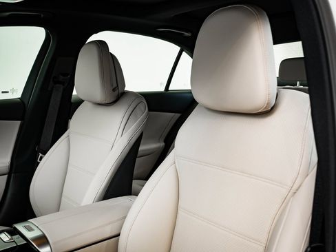 New 2026 Mercedes-Benz C 300 4MATIC Sedan image 24