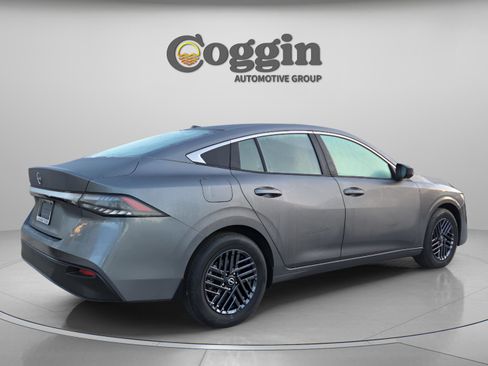 New 2026 Nissan Sentra SV w/ Floor Mat Package image 6