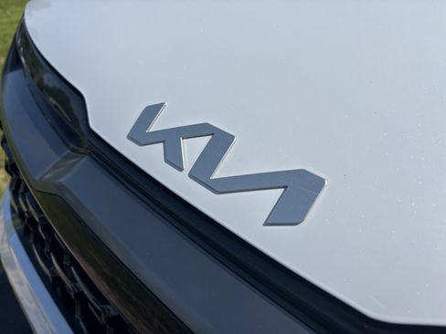 Used 2023 Kia Sportage X-Line w/ X-Line Premium Package AWD/4WD image 10