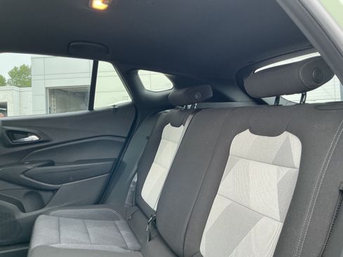 Certified 2024 Chevrolet Trax RS FWD image 11