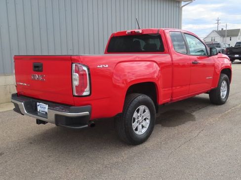 Used 2020 GMC Canyon 4x4 Extended Cab w/ Convenience Package image 3