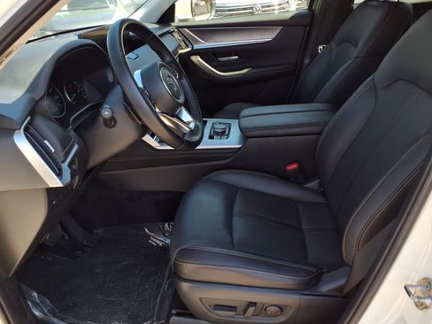 Certified 2025 MAZDA CX-90 3.3 Turbo w/ Preferred Package image 17