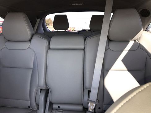 Used 2018 Acura MDX SH-AWD w/ Technology Package image 22