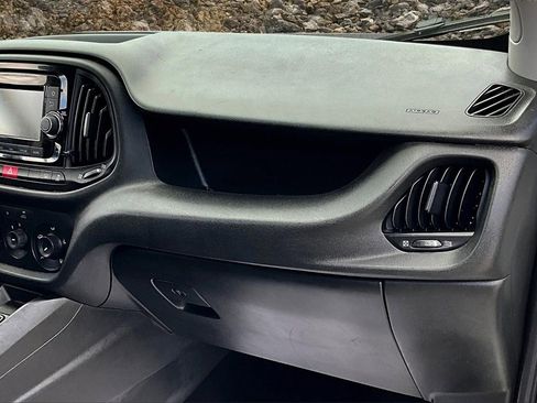 Used 2020 RAM ProMaster City Tradesman SLT image 13