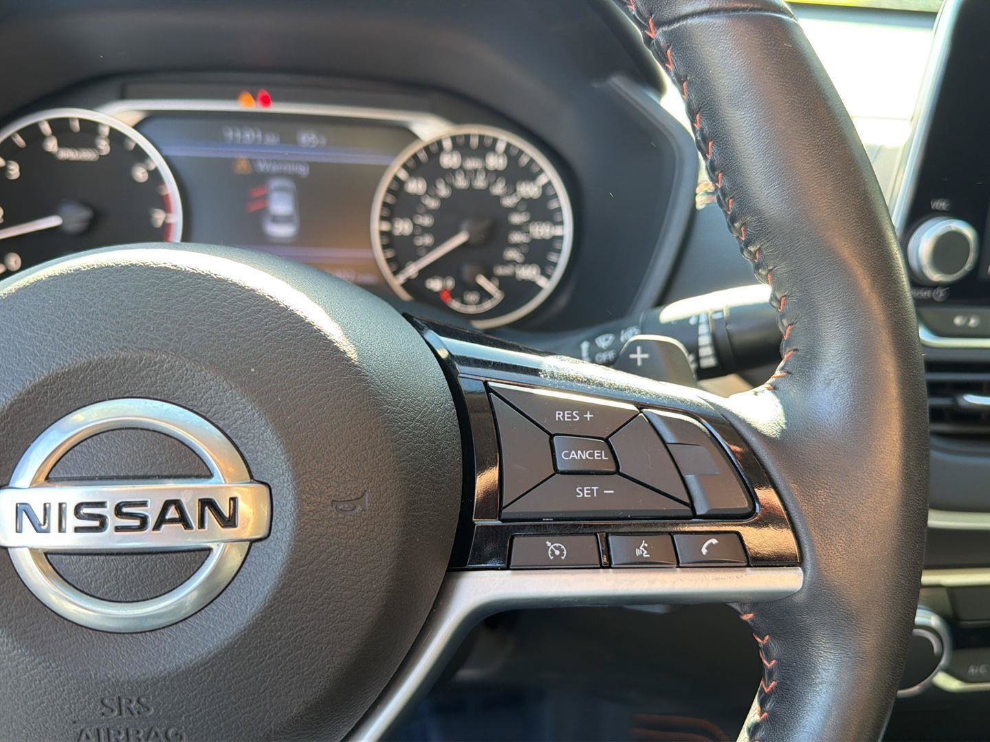 Used 2021 Nissan Altima 2.5 SR FWD image 21