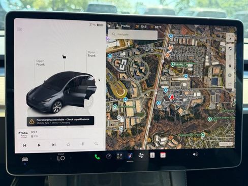 Used 2023 Tesla Model Y Long Range AWD/4WD image 24