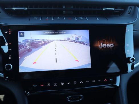 New 2026 Jeep Grand Cherokee Limited image 6