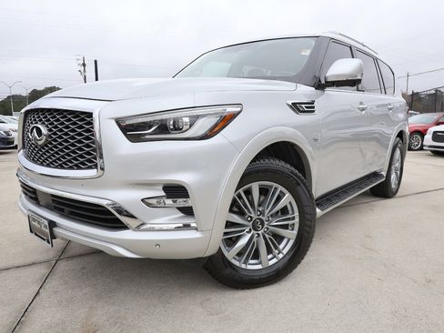 Used 2018 INFINITI QX80 2WD image 2
