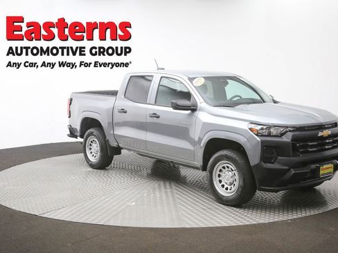 Used 2024 Chevrolet Colorado W/T RWD image 48