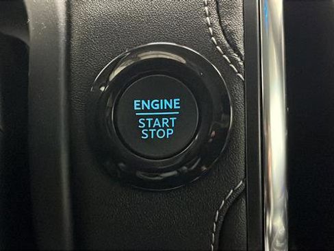 Used 2025 Ford Expedition Platinum w/ Driver's Package image 20