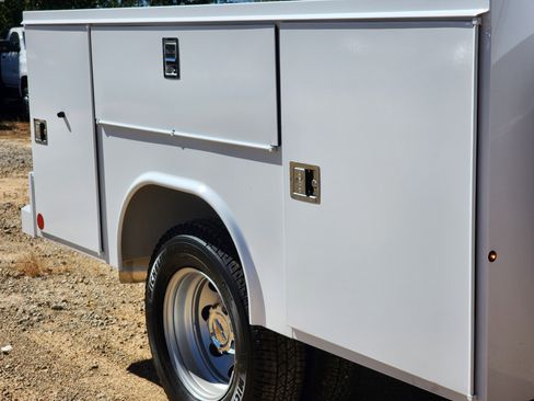 New 2025 Chevrolet Silverado 3500 W/T w/ WT Convenience Package AWD/4WD image 8