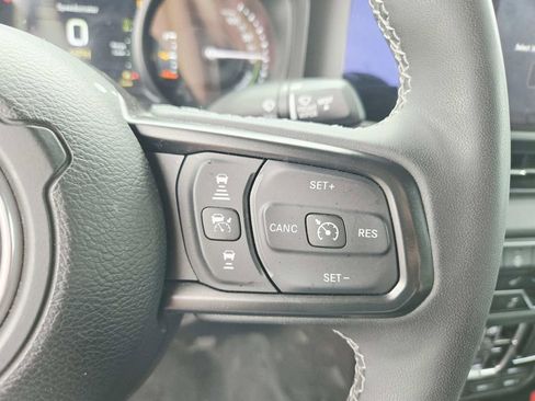 Used 2025 Jeep Wrangler Unlimited Sport S 4xe AWD/4WD image 22