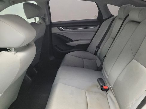 Used 2018 Honda Accord LX image 18