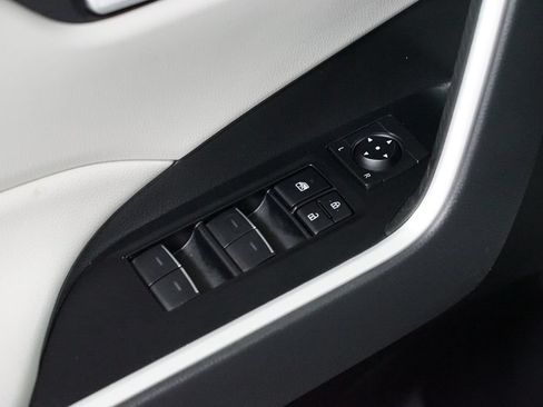 Certified 2025 Toyota RAV4 XLE Premium FWD image 31