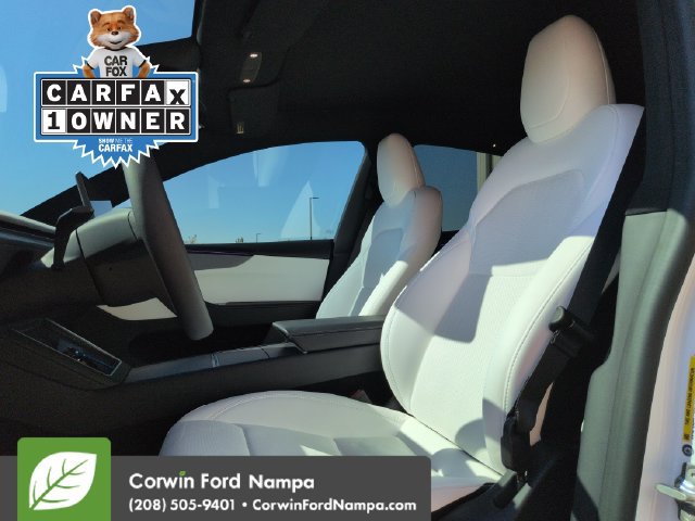Used 2026 Tesla Model Y Long Range RWD image 21