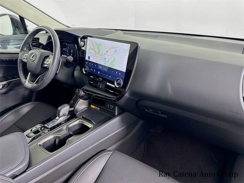 Certified 2025 Lexus NX 350 AWD w/ Premium Package image 32