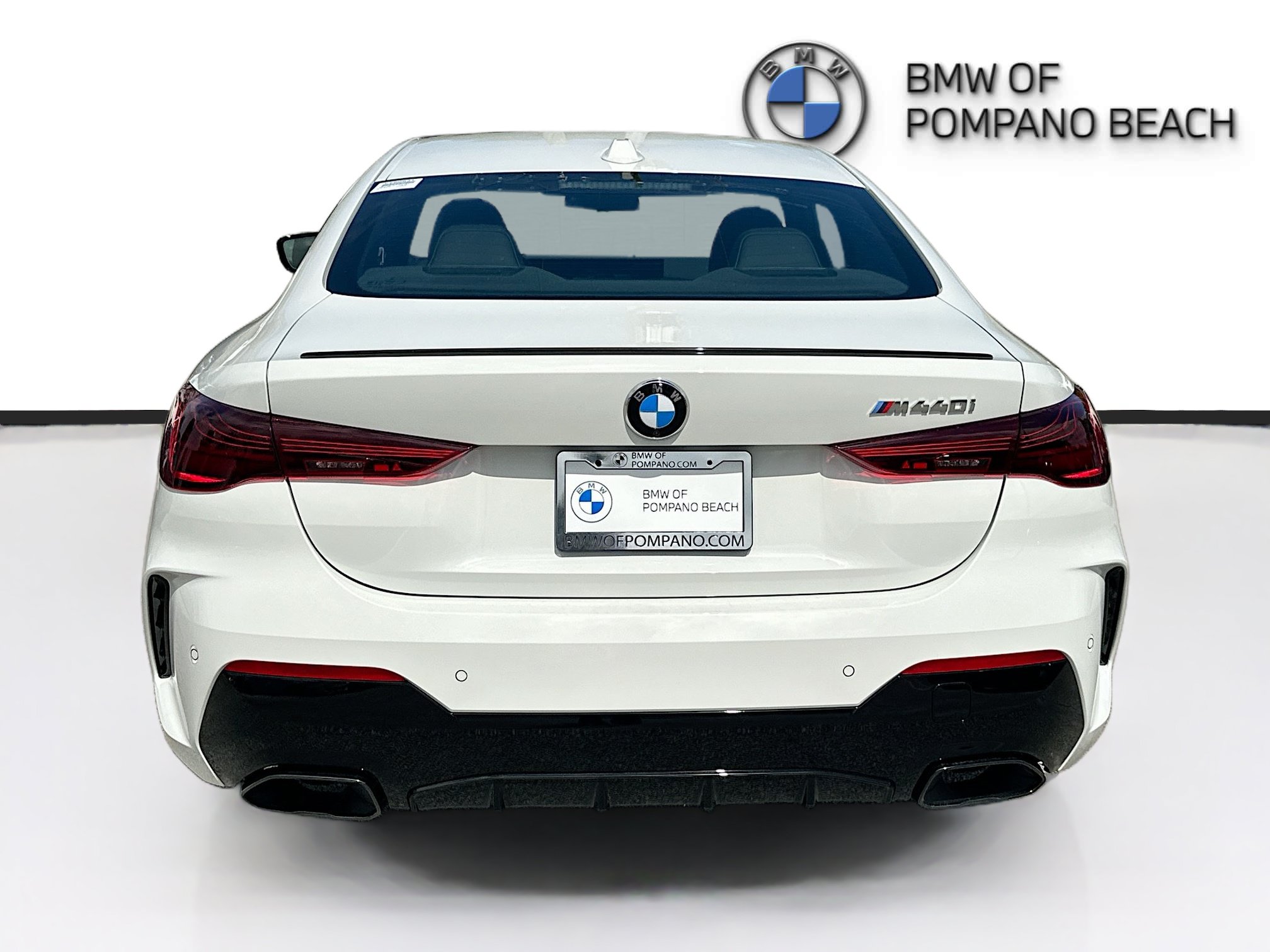 New 2026 BMW M440i Coupe w/ Premium Package RWD image 5