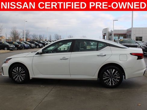 Certified 2023 Nissan Altima 2.5 SV image 4