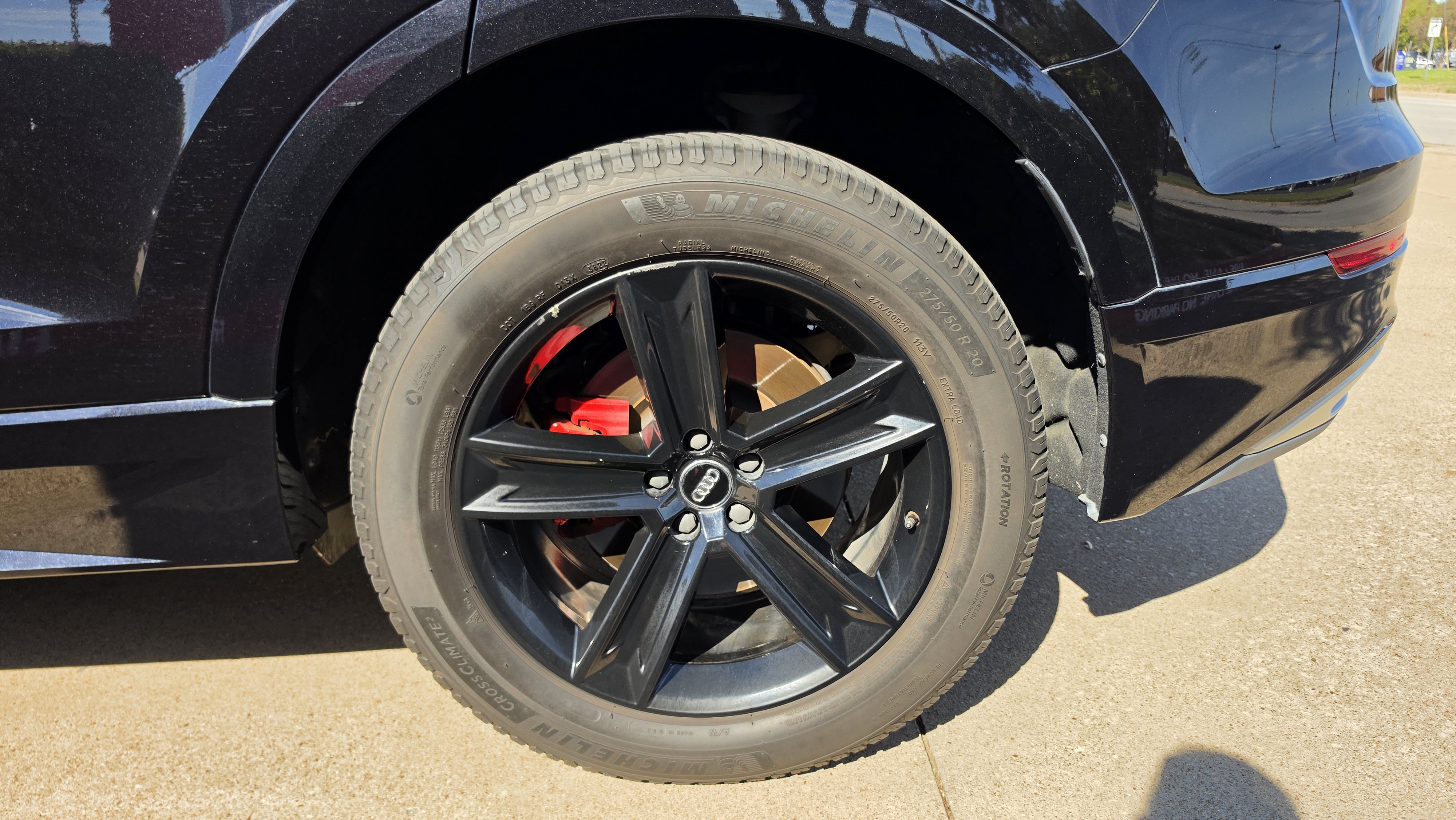 Used 2019 Audi Q8 Premium w/ Convenience Package AWD/4WD image 14