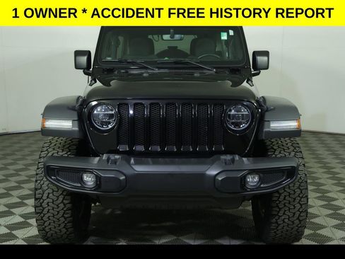 Used 2022 Jeep Wrangler Unlimited Sport image 2