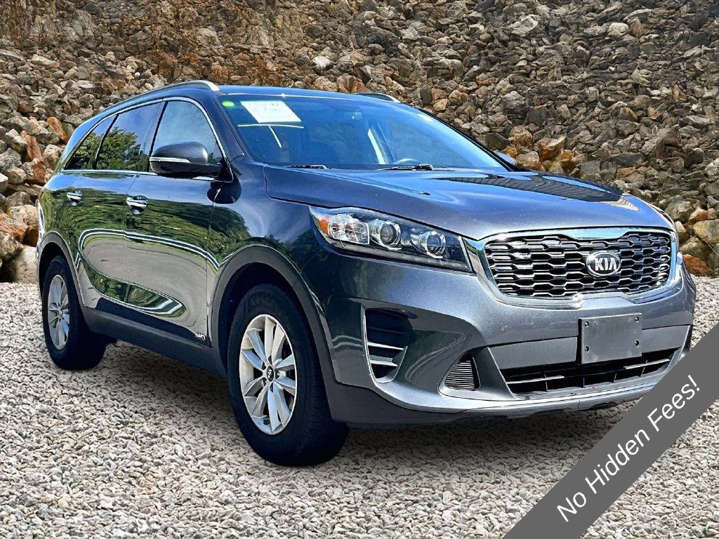 Used 2019 Kia Sorento AWD w/ LX Convenience Package image 9