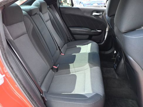 Used 2016 Dodge Charger SXT w/ Blacktop Package RWD image 15