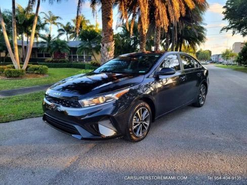 Used 2024 Kia Forte LXS FWD image 9
