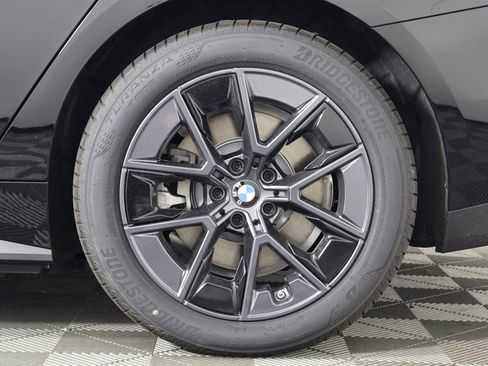 New 2026 BMW i4 eDrive40 w/ Parking Assistance Package RWD image 10