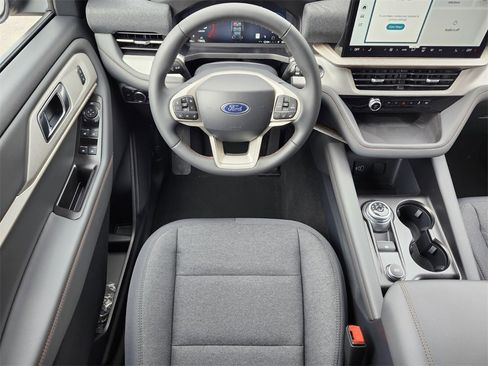 New 2026 Ford Explorer Active image 13