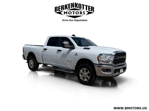 Used 2024 RAM 2500 Big Horn w/ Off Road Package AWD/4WD image 1