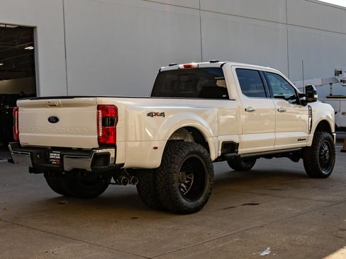 Used 2026 Ford F350 Lariat w/ Lariat Ultimate Package AWD/4WD image 8