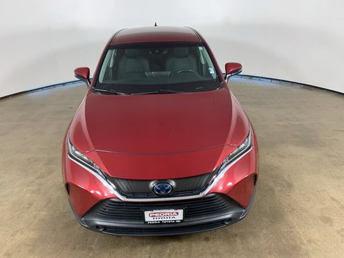 Used 2021 Toyota Venza LE AWD/4WD image 4