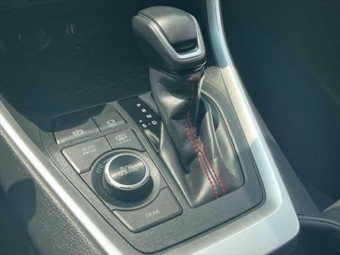 Certified 2024 Toyota RAV4 SE image 30