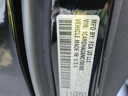 Used 2022 Dodge Durango SXT w/ Blacktop Package image 14