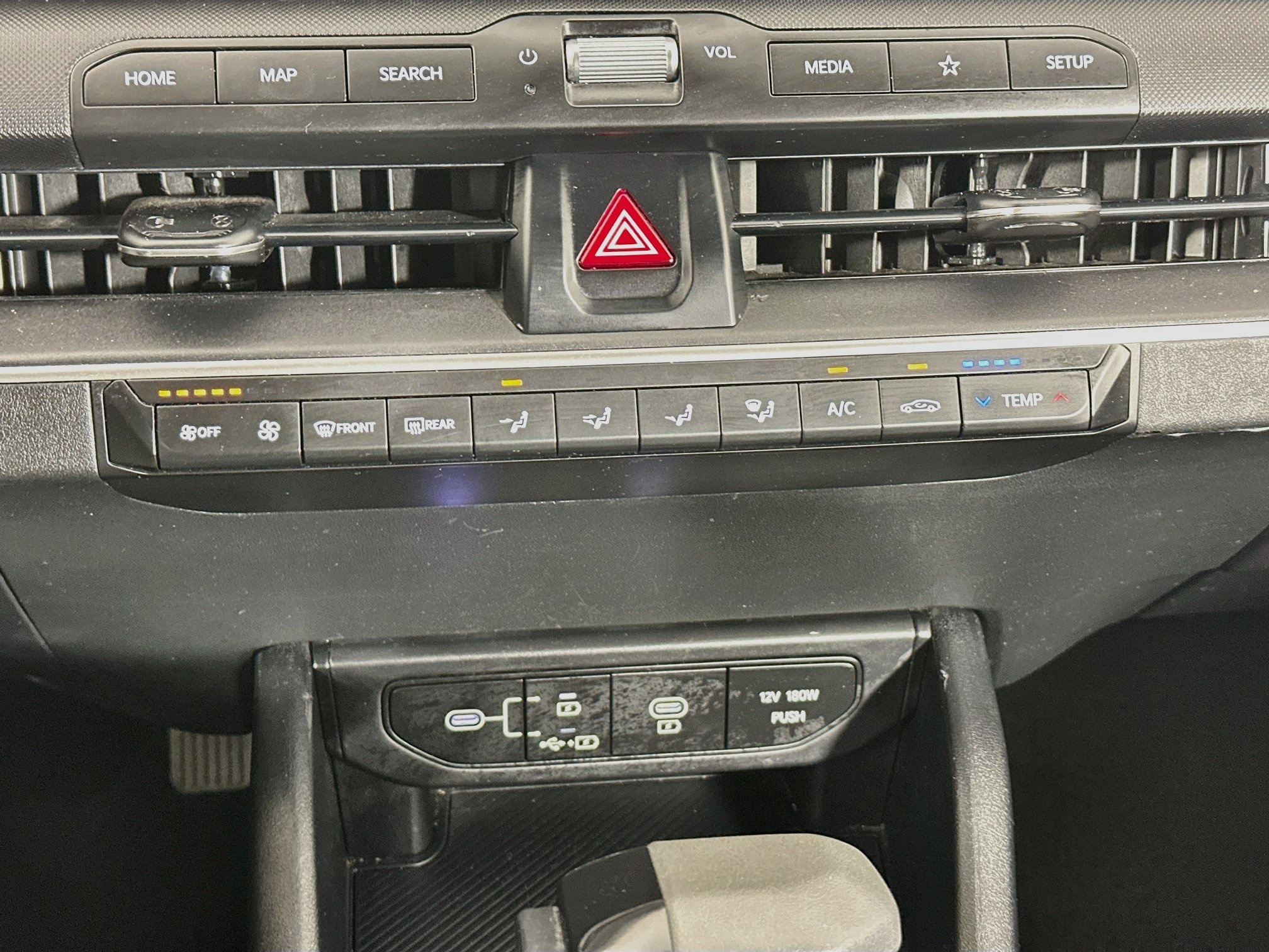 Used 2025 Kia K4 FWD image 23