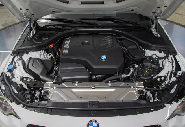 New 2026 BMW 230i xDrive Coupe w/ Premium Package AWD/4WD image 5