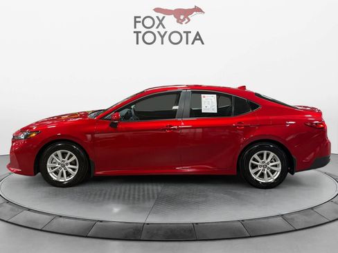 Used 2025 Toyota Camry LE w/ Convenience Package FWD image 3