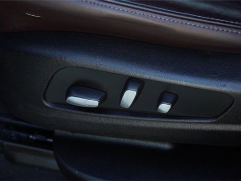 Used 2020 Cadillac XT6 Premium Luxury image 21