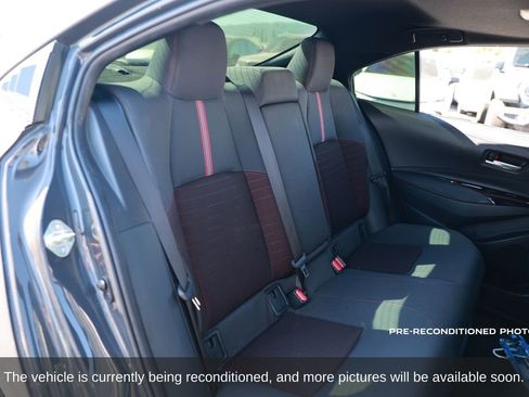 Used 2023 Toyota Corolla SE w/ SE Package image 13