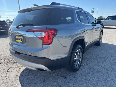 Used 2022 GMC Acadia SLE w/ Driver Convenience Package image 5