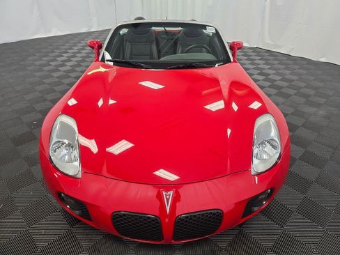 Used 2009 Pontiac Solstice GXP w/ Club Sport Package image 9