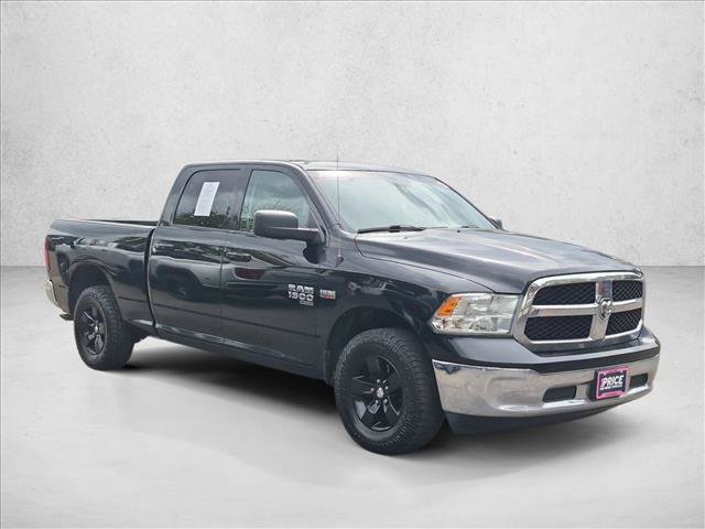 Used 2020 RAM 1500 Classic SLT AWD/4WD image 3