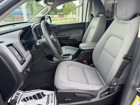 Used 2019 Chevrolet Colorado W/T w/ WT Convenience Package image 17