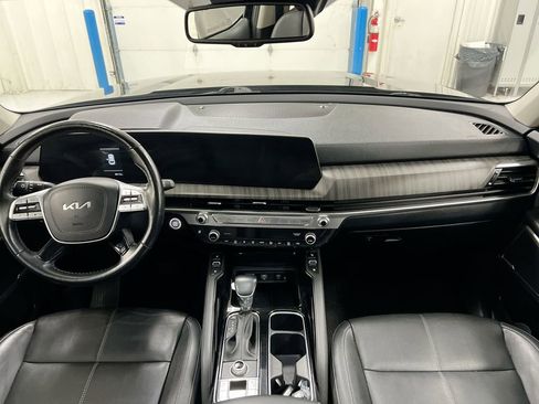 Used 2023 Kia Telluride EX image 10