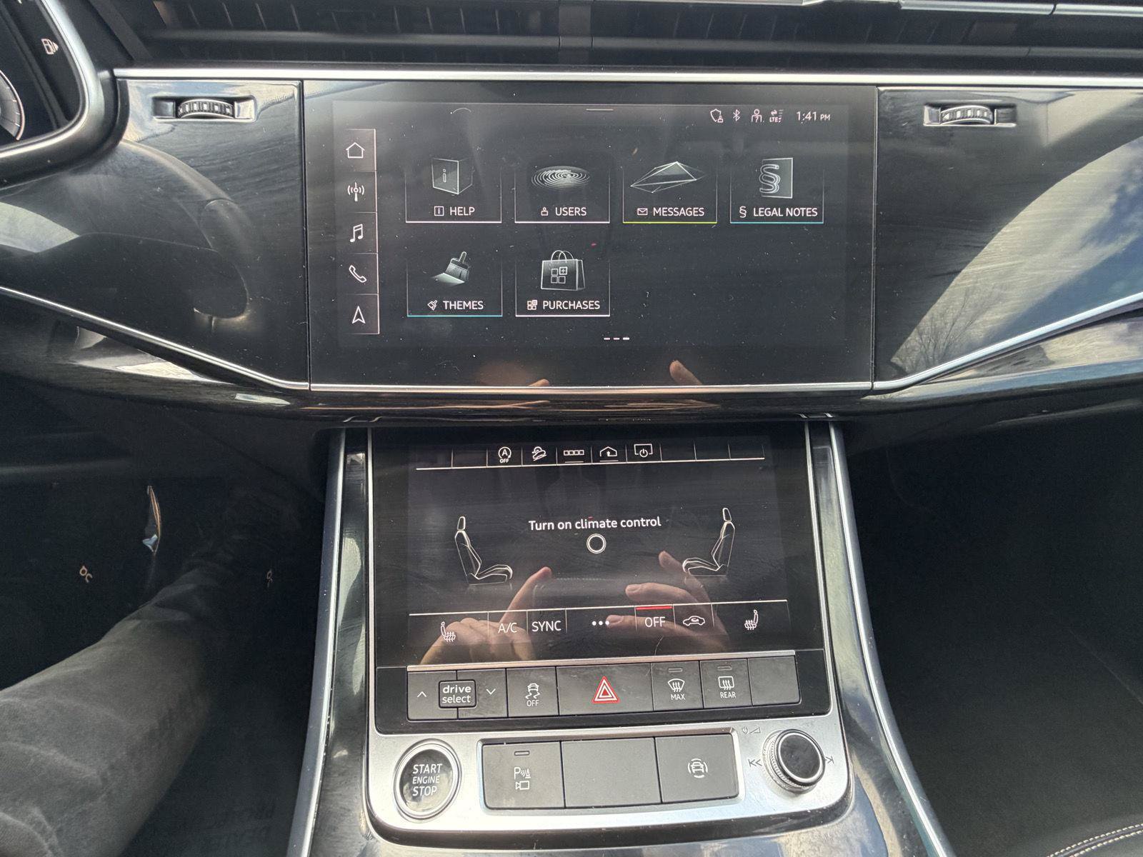 Used 2023 Audi Q8 Premium w/ Convenience Package AWD/4WD image 15