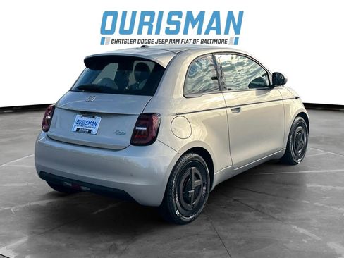 New 2025 FIAT 500 e image 6