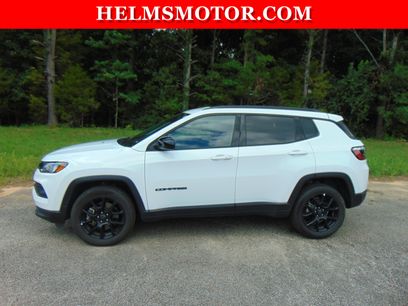 Certified 2025 Jeep Compass Latitude w/ Convenience Group
