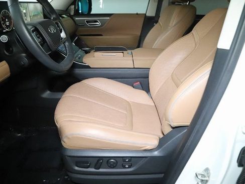 Used 2025 INFINITI QX80 Sensory AWD/4WD image 22