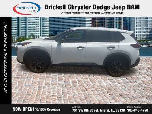 Used 2021 Nissan Rogue S FWD image 3