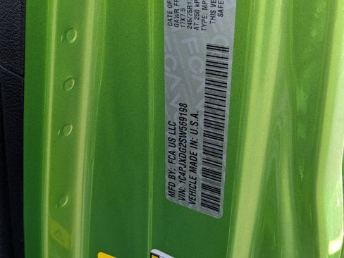 Used 2025 Jeep Wrangler Sport S image 22